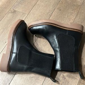 Leather chunky boots, size 7